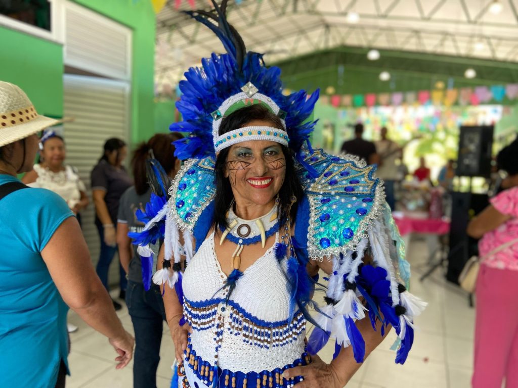 Alegria e descontração: Arraial da FUnATI anima público idoso com apresentações de grupos de dança e música ao vivo 5 Arraial da FUnATI Euda Tavares 1024x768 1