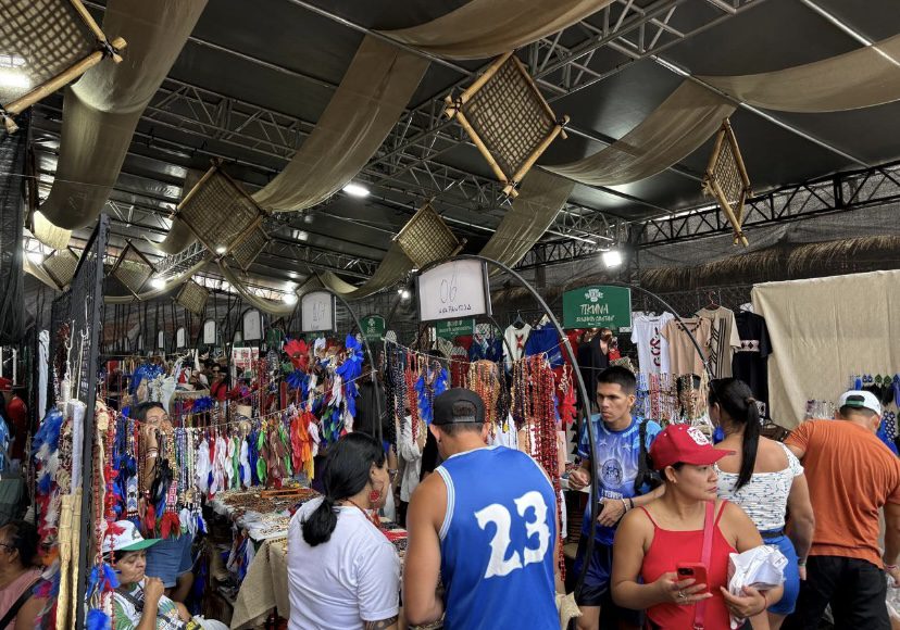 Festival de Parintins 2025: Mais de 80 mil pessoas já visitaram a Feira de Artesanato Indígena da Fepiam 2 Artesanato indi769 gena Fepiam 03 1