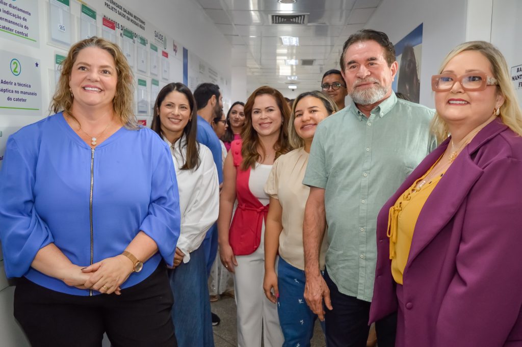 Governo do Amazonas entrega novos leitos de UTI Neonatal e equipamentos à Balbina Mestrinho 9 Balbina Mestrinho celebra 64 anos com entrega de equipamentos e novos leitos de UTI foto EvandroSeixas ses 1024x681 1