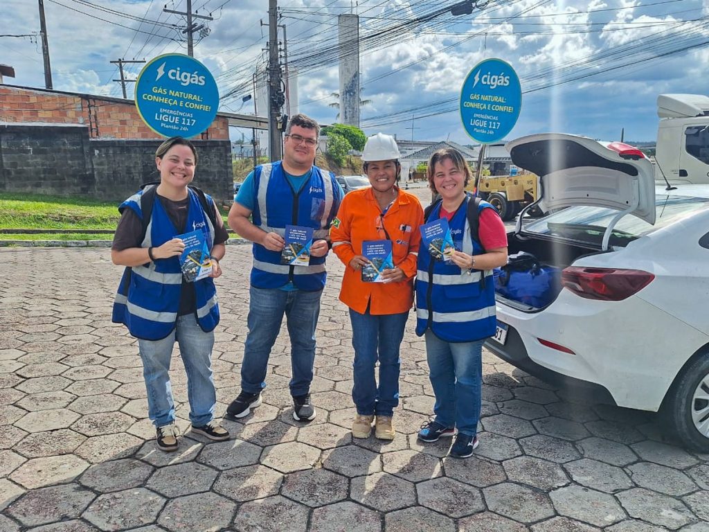 Cigás realiza ações de sensibilização com comunidades e empresas 5 CIGAS Acao de sensibilizacao no entorno das obras da Cigas Credito da foto Divulgacao Cigas 02 1024x768 1