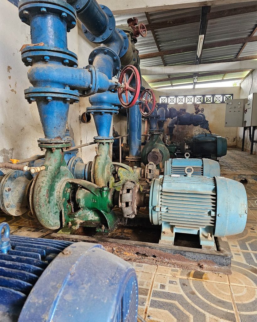 Cosama realiza diagnóstico do sistema de abastecimento de água em Lábrea 13 Cosama Diagnostico do abastecimento de agua de Labrea Foto Felipe Leon 4 1 819x1024 1