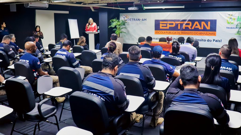 Detran-AM: Eptran qualifica 31 agentes em curso de Perícia em Sinistros de Trânsito 3 Detran AM Agentes certificados Creditos Divulgacao Detran AM 1024x575 1
