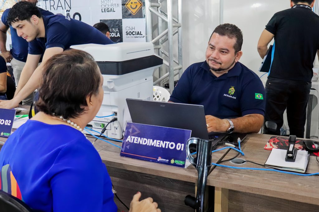 Detran-AM realiza 196 atendimentos durante evento promovido pela OAB-Amazonas 9 Detran AM Expo Mulher Maria Jose Campelo Creditos Divulgacao Detran AM 1 1024x682 1