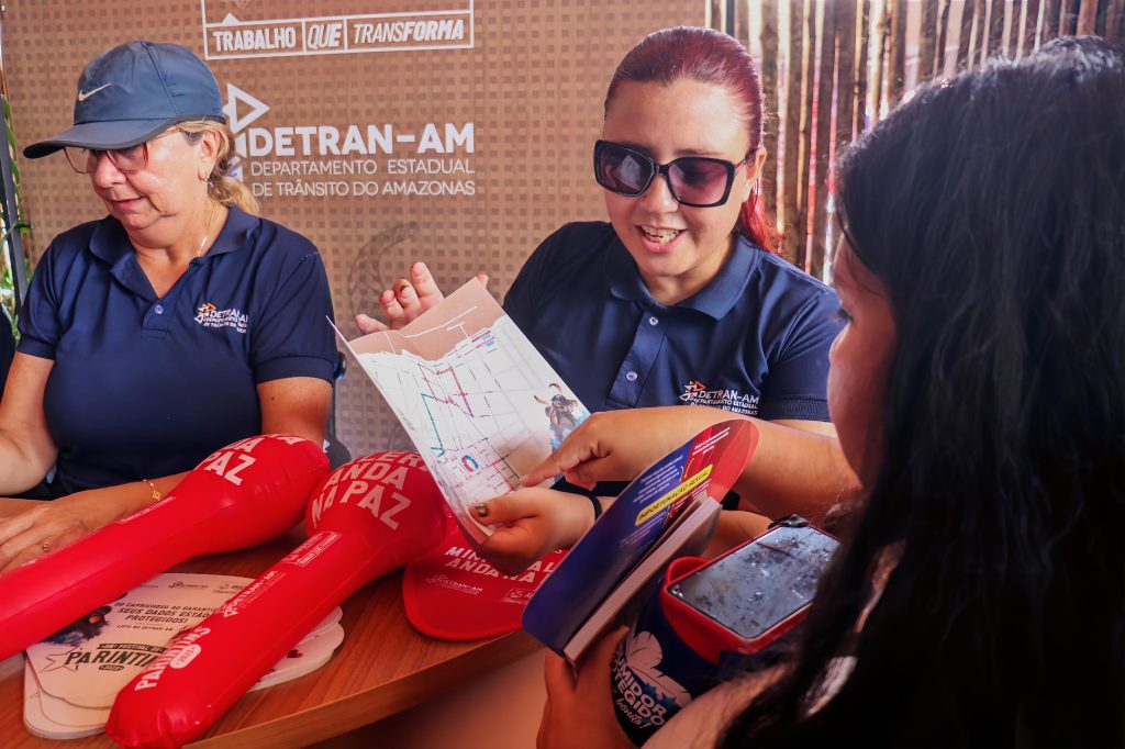 Festival de Parintins 2025: Detran-AM distribui material educativo e oferece orientações no Turistódromo 2 Festival de Parintins 2025: Detran-AM distribui material educativo e oferece orientações no Turistódromo