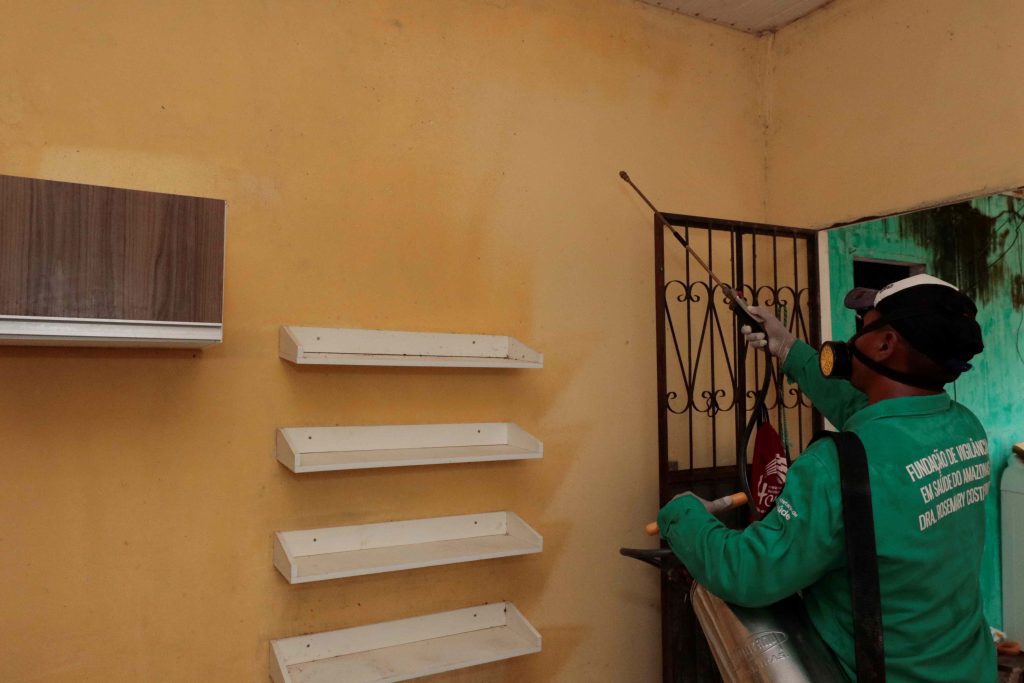 Saúde estadual alerta sobre a importância da prevenção da malária no Amazonas 3 FVS RCP Prevencao a malaria FOTO Antonio Lima Secom 2 1024x683 1