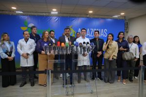 Governador Wilson Lima anuncia mutirao de cirurgias com mais de 40 mil procedimentos em todo o Amazonas 3 Fotos Alex Pazuello e Diego Peres Secom 300x200 1