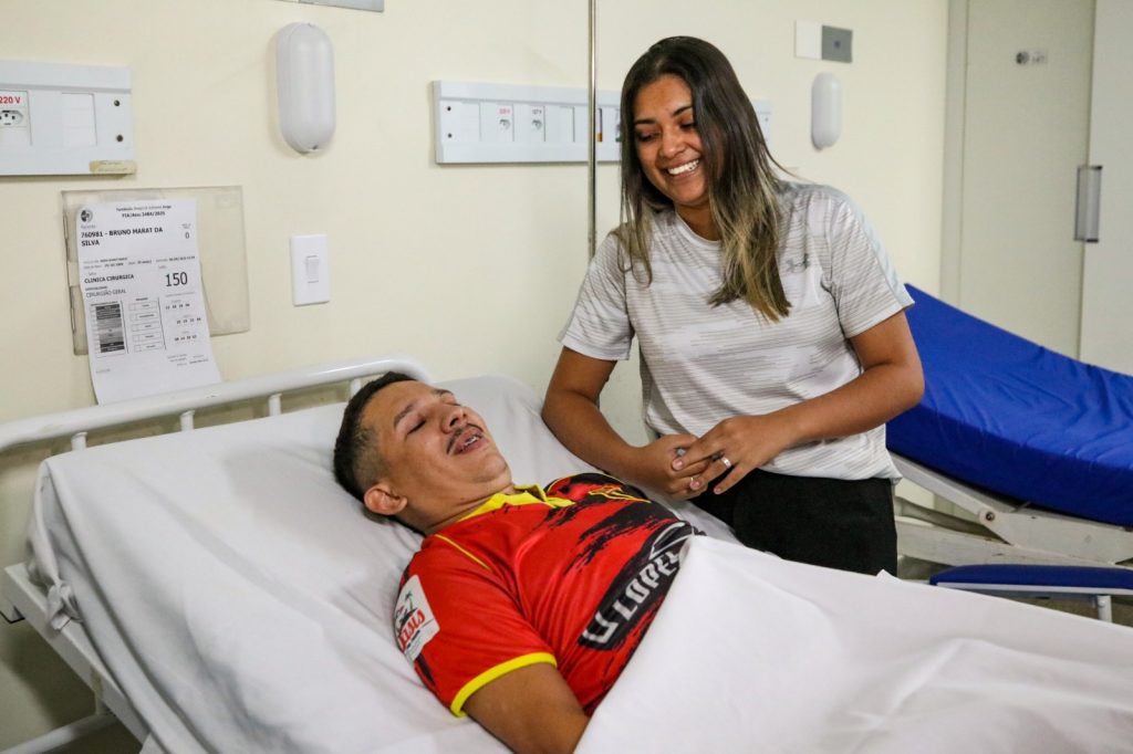 Governador Wilson Lima anuncia mutirão de cirurgias com mais de 40 mil procedimentos em todo o Amazonas 13 Governador Wilson Lima anuncia mutirao de cirurgias com mais de 40 mil procedimentos em todo o Amazonas 6 motoboy Bruno da Silva Fotos Alex Pazuello e Diego Peres Secom 1024x682 1