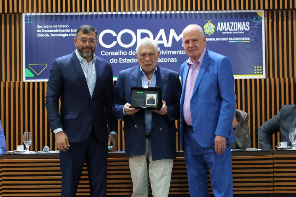 Governador Wilson Lima destaca aprovação de projetos com previsão de quase 2 mil empregos na 314ª reunião do Codam 3 Governador Wilson Lima destaca aprovacao de projetos com previsao de quase 2 mil empregos na 314a reuniao do Codam 3 com Cristovao Marques Pinto e Serafim Correa foto Diego Peres Secom 1024x682 1