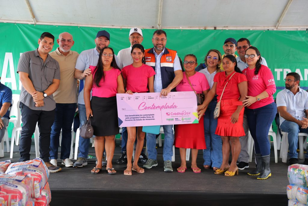 Governador Wilson Lima fortalece setor primário e fomenta empreendedorismo feminino em Anamã 7 Governador Wilson Lima fortalece setor primario e fomenta empreendedorismo feminino em Anama 3 Foto Diego Peres Secom 1 1024x683 1
