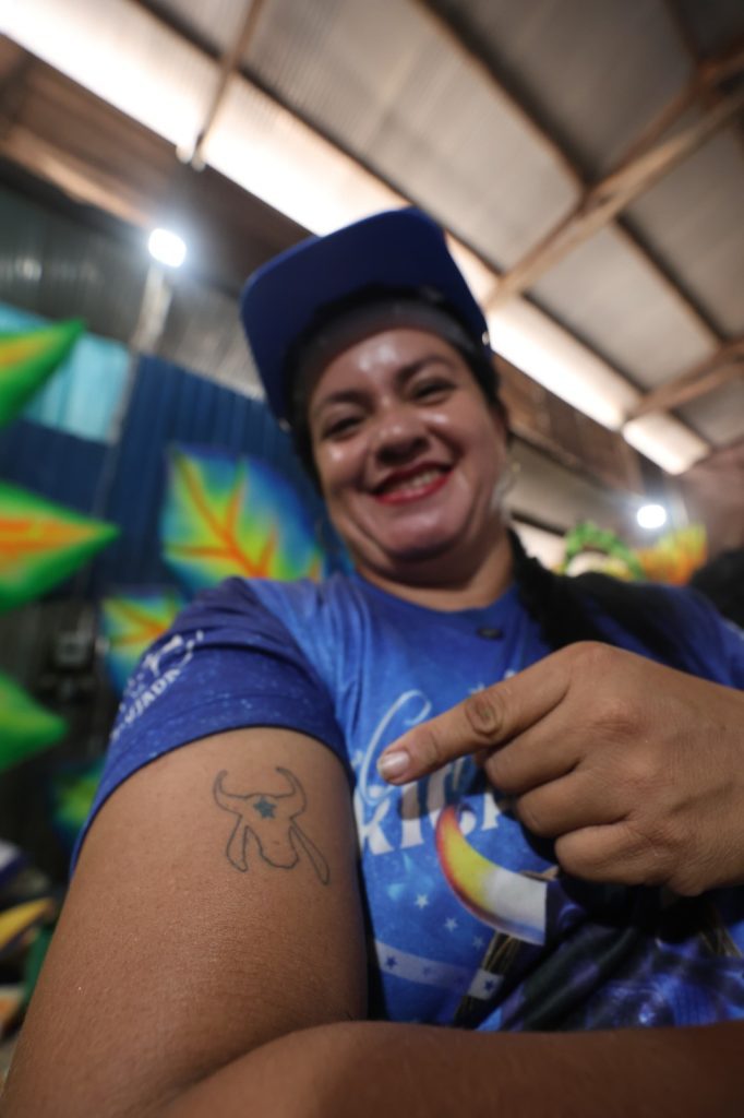 Festival de Parintins 2025: As mulheres dos bastidores dos Bois Caprichoso e Garantido que fazem a festa acontecer 2 Mulheres nos Bois Rosalin Andrade foto Mauro Neto Secom 1 682x1024 1