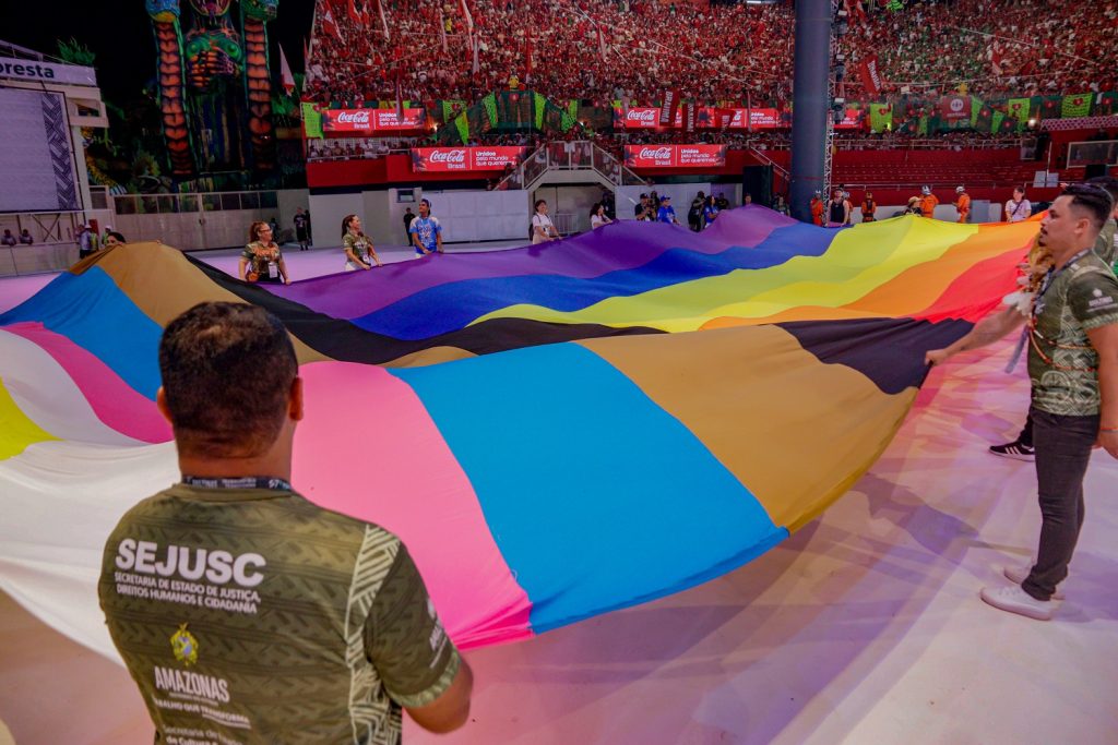Festival de Parintins 2025: Sejusc fortalece a conscientização de direitos humanos e combate a violências 2 PARINTINS ACOES SEJUSC FOTO DIVULGACAO SEJUSC 1 1024x683 1