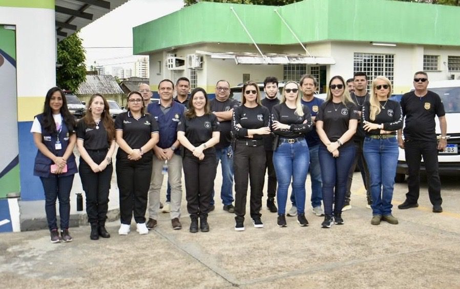 Junho Violeta: Polícia Civil reforça conscientização no combate à violência contra a pessoa idosa 2 PC AM AC807 A771 O POLICIAL DECCI 4