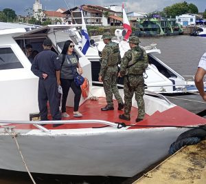 PMAM BATALHAO DE POLICIAMENTO AMBIENTAL FISCALIZANDO EMBARCACOES EM PARINTINS FOTO DIVULGACAO PMAM 3 300x267 1