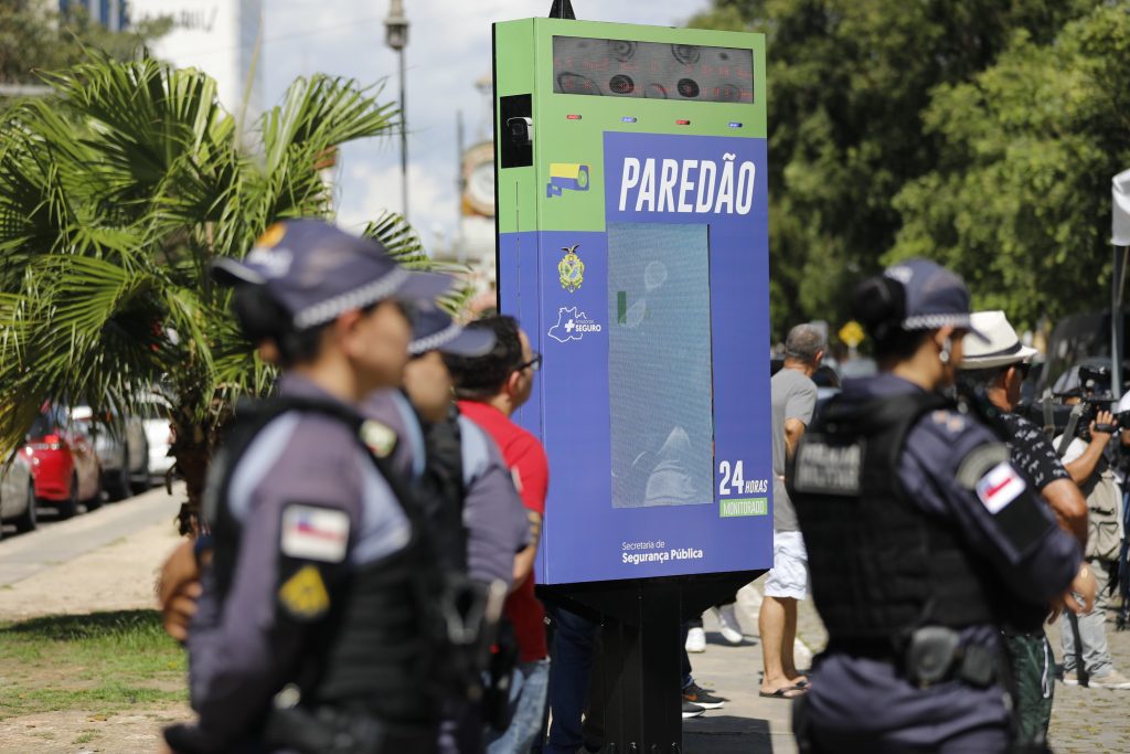 Governador Wilson Lima lança nova etapa do sistema Paredão com câmeras de reconhecimento facial em Manaus 2 Paredao Facial Alex Pazuello 2 1024x683 1