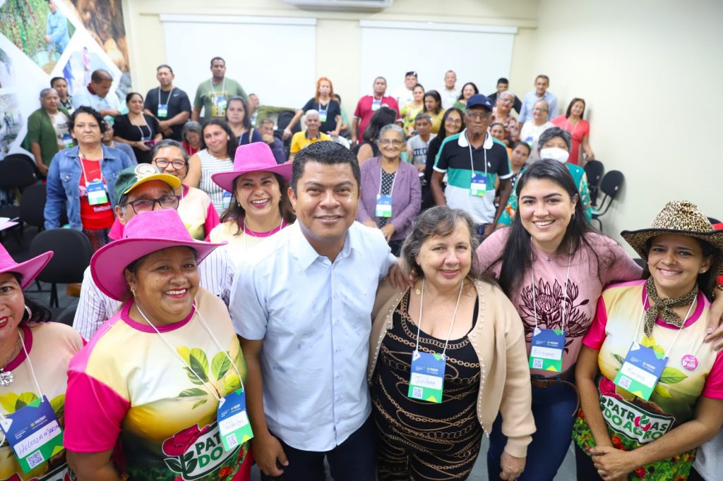 Sepror realiza encontro de lideranças de 18 comunidades do Ramal do Pau Rosa em ação de Integração Rural 2 Sepror Nucap Daniel Borges foto Isaac Maia 1024x682 1