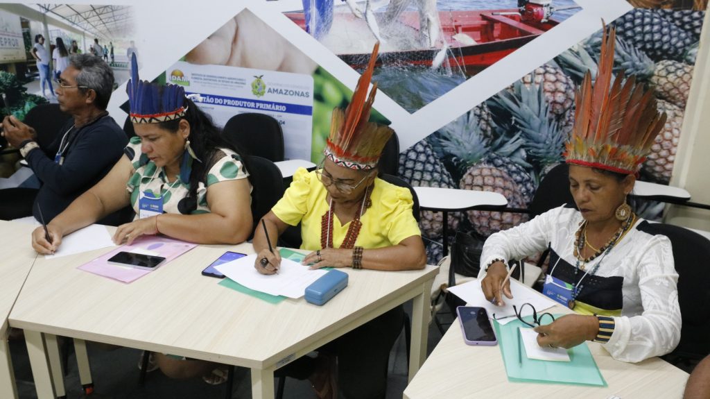 Sepror realiza Encontro de Associativismo Rural de Comunidades Tradicionais de Coari e Codajás 5 Sepror Nucap Imersao foto Ruy Nery 2 1024x575 1