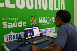 Teleconsulta Boa Vista do Ramos Valdemir dos Santos Foto Mauro Neto Secom 2 300x200 1
