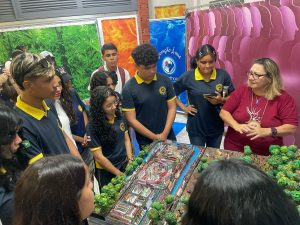 UGPE VISITA ESTUDANTES BOSQUE DA CIENCIA DIVULGACAO UGPE 300x225 1