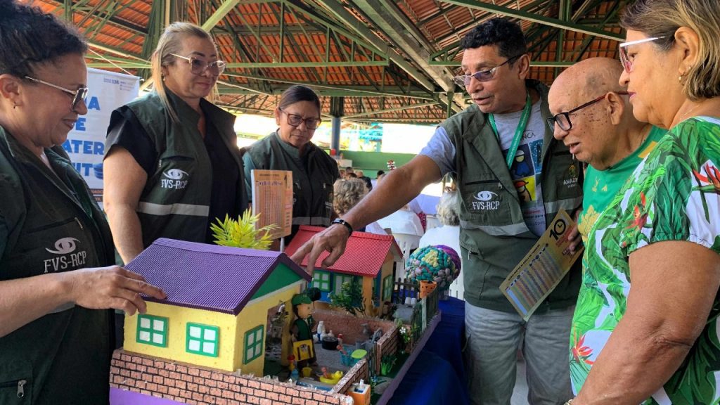 Uso racional de medicamentos e prevenção de IST são temas de ação da FVS-RCP no Parque do Idoso em Manaus 3 WhatsApp Image 2025 06 18 at 150421 1024x576 1