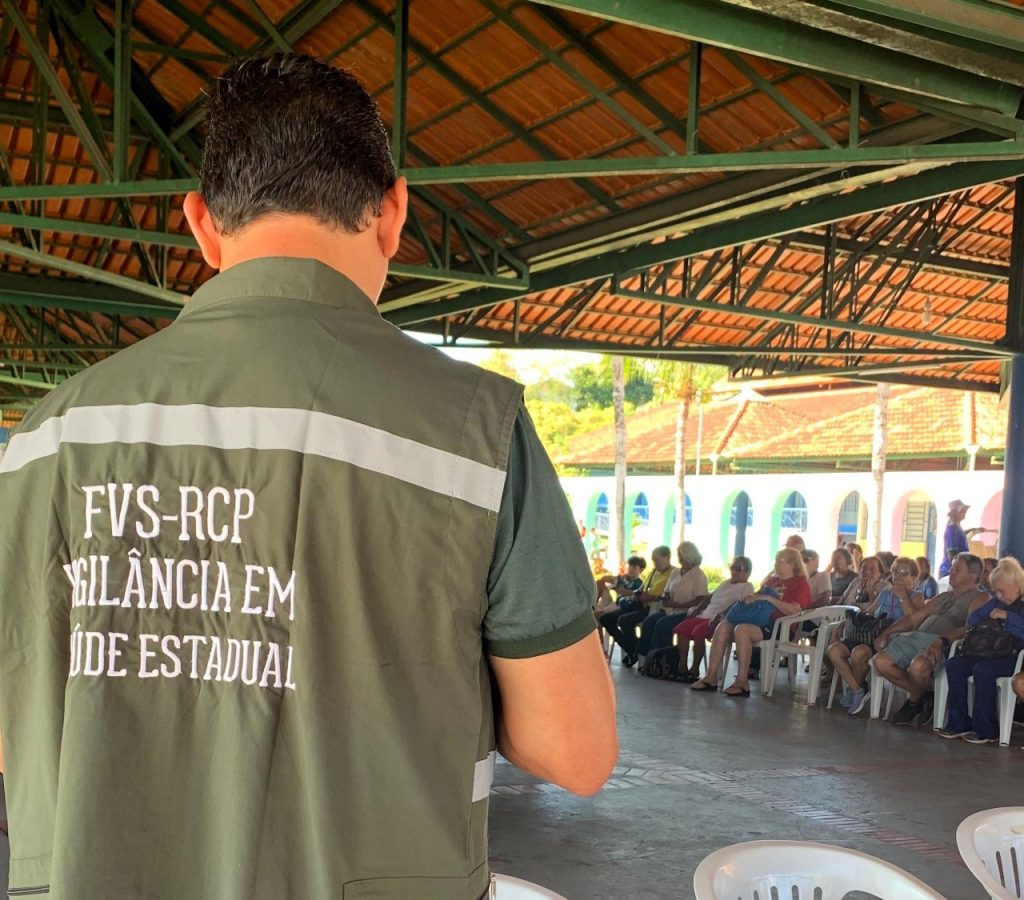 Uso racional de medicamentos e prevenção de IST são temas de ação da FVS-RCP no Parque do Idoso em Manaus 5 WhatsApp Image 2025 06 18 at 150422 1024x900 1