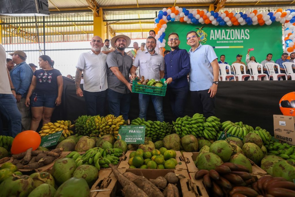 Governador Wilson Lima destina mais de R$ 800 mil em investimentos para o setor primário de Boa Vista do Ramos 3 WhatsApp Image 2025 06 22 at 104352 1024x682 1