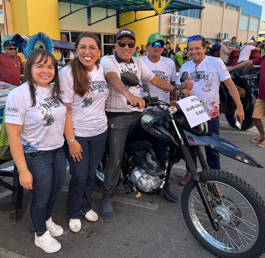 Em Parintins e Boa Vista do Ramos, Governo do Amazonas concede R$ 676,1 mil em crédito rural 7 WhatsApp Image 2025 06 23 at 134530 1024x998 1