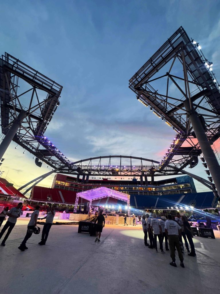 Festival de Parintins 2025: Seinfra realiza simulação para testagem da rede elétrica que irá abastecer o 58° Festival de Parintins 2 WhatsApp Image 2025 06 26 at 093230 768x1024 1