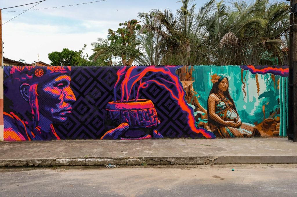 Festival de Parintins 2025: artistas do projeto ‘Galeria Cidade Aberta’ falam sobre as obras e inspirações 3 cultura galeria cidade aberta artista foto Eduardo Melo 5 1024x682 1