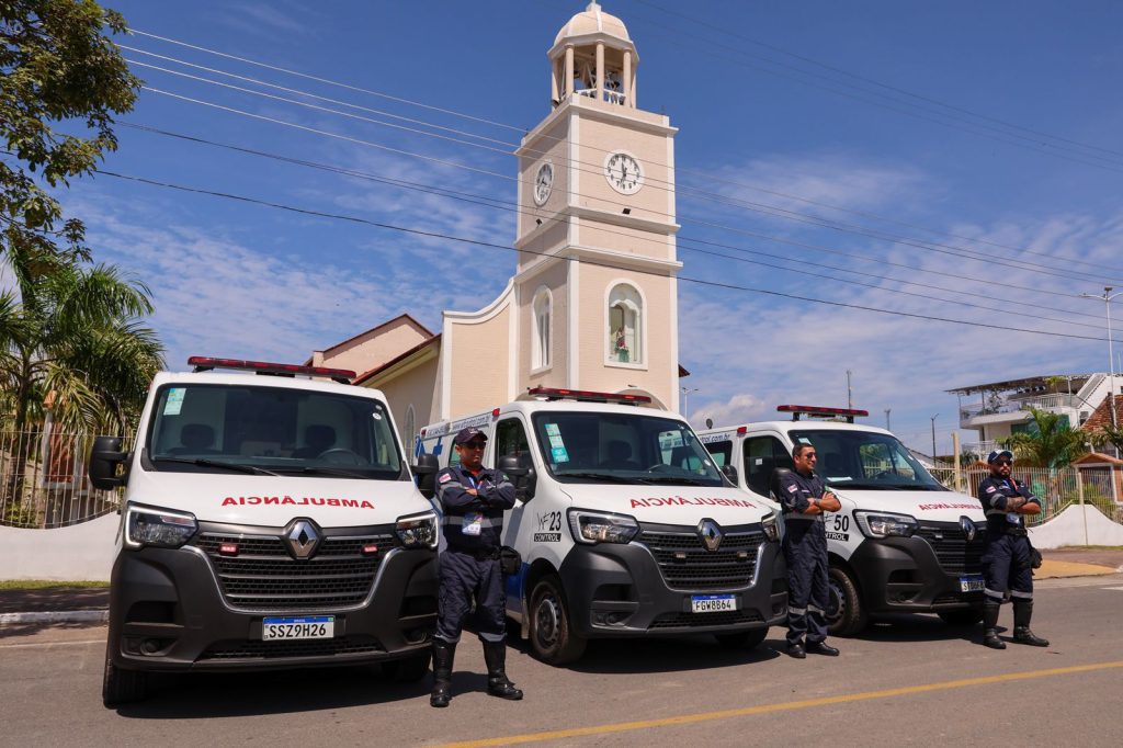 Festival de Parintins 2025: Ambulâncias chegam ao município para reforçar estrutura de saúde 2 mauro neto secom festival parintins 1024x682 1