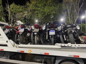 Detran-AM: Operação de combate ao ‘rolezinho’ registra 200 infrações e remove 55 motocicletas em Manaus