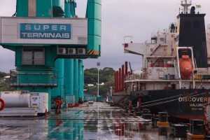Governador Wilson Lima firma parceria para construção de primeira usina a gás natural do Norte do Brasil para operações portuárias