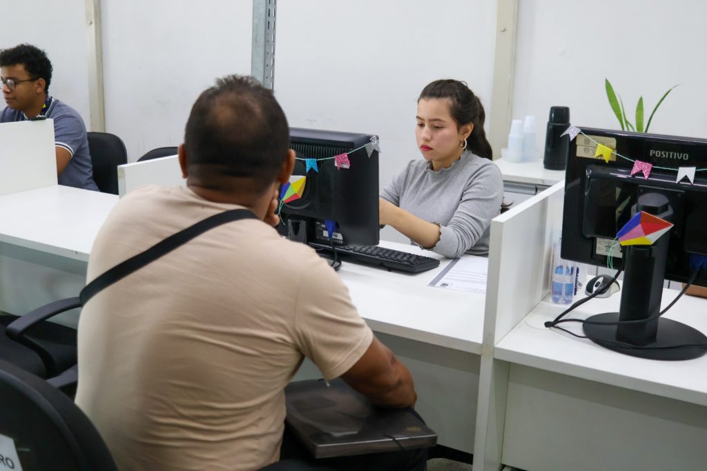 Sine Amazonas divulga 336 vagas de emprego para esta quinta-feira 2 Sine Amazonas divulga 336 vagas de emprego para esta quinta-feira