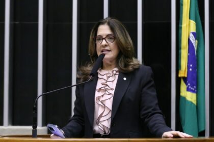 Comissão aprova projeto para conscientizar sobre parentalidade positiva