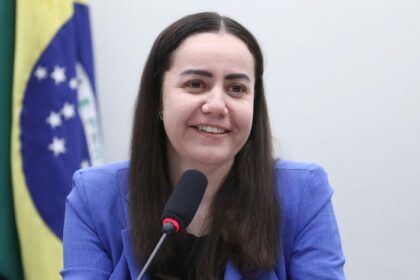 Comissão aprova proposta para aluno com diabetes ter tutor