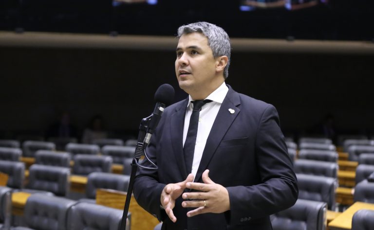 CCJ aprova política para diagnosticar e tratar doença pulmonar rara