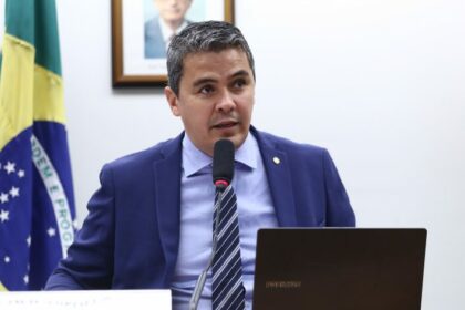 CCJ aprova assistência integral pelo SUS a crianças dependentes químicas