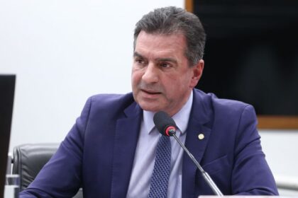 Comissão aprova projeto que inclui a compra de tubulação de esgoto no Programa Minha Casa, Minha Vida