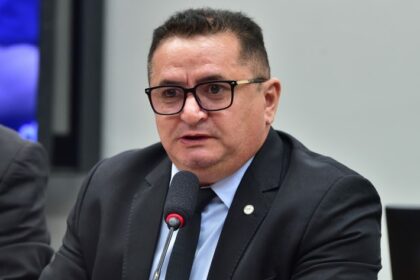 Comissão aprova projeto que cria vestibular especial para ingresso de pessoa idosa em universidade