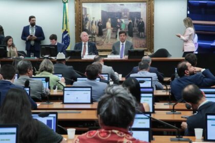 Relator apresenta parecer favorável à PEC da Segurança Pública, com alterações