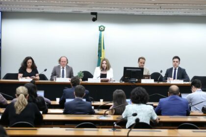 Governo vê “dano irremediável” em projeto de novo licenciamento ambiental e prevê judicialização do tema