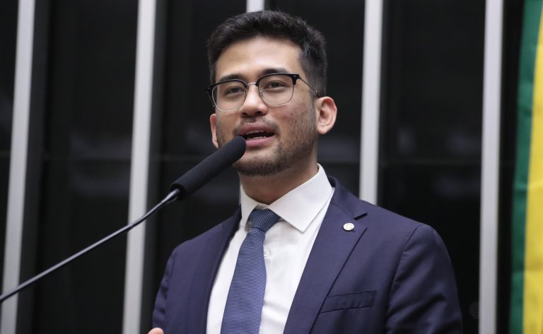 Câmara aprova projeto que aperfeiçoa sistema de alerta sobre desaparecimento de criança, idoso ou pessoa com deficiência